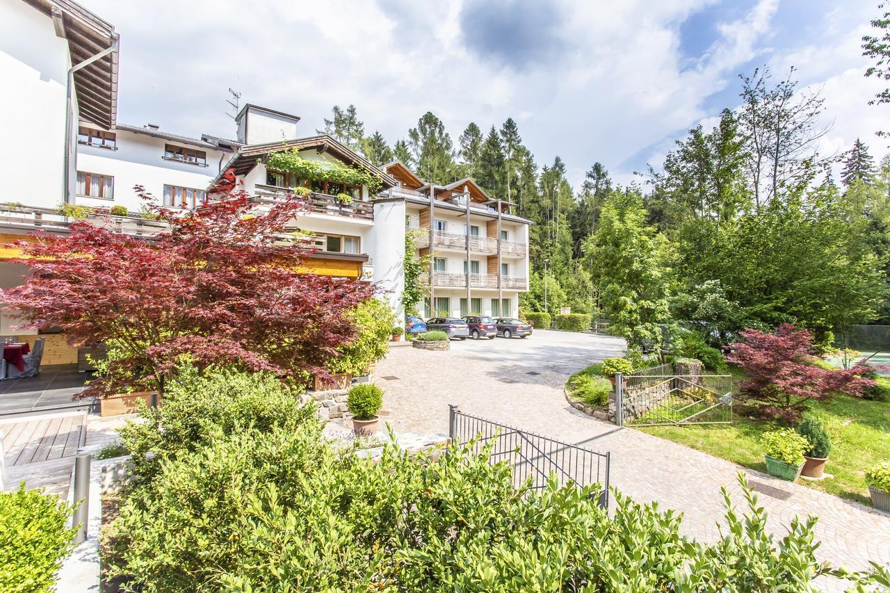 Villa Margherita Tenna Екстериор снимка