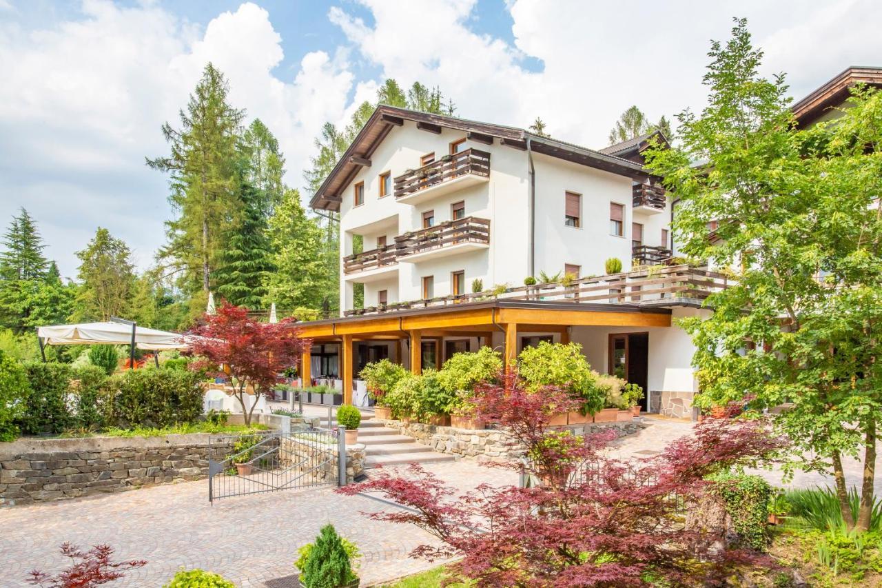 Villa Margherita Tenna Екстериор снимка