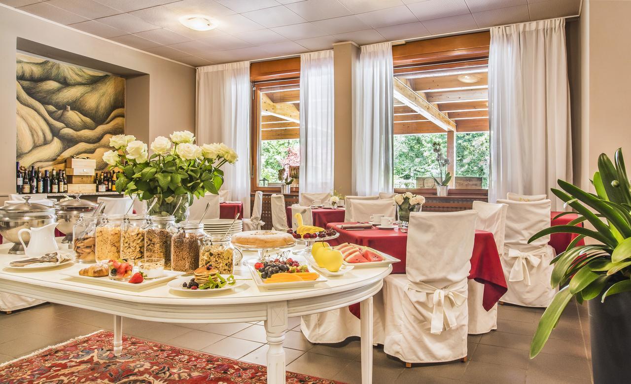 Villa Margherita Tenna Екстериор снимка